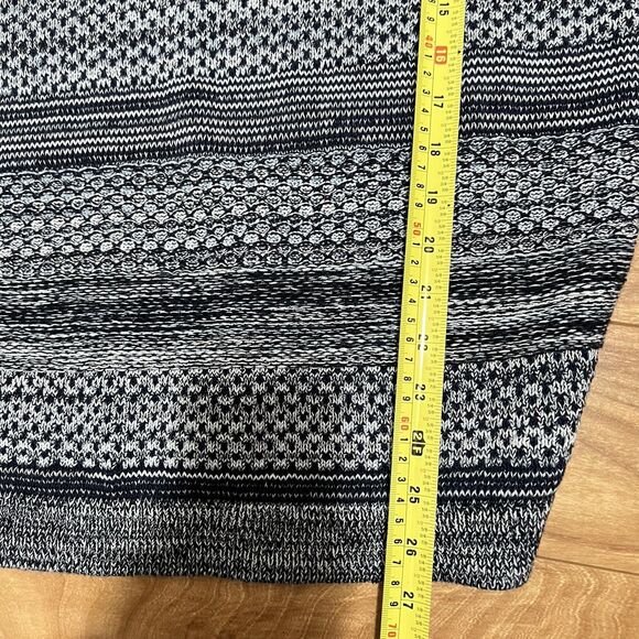 Talbots Sweater Womens L Navy Blue Striped Textured Knit Pullover Classic Top - Picture 6 of 6